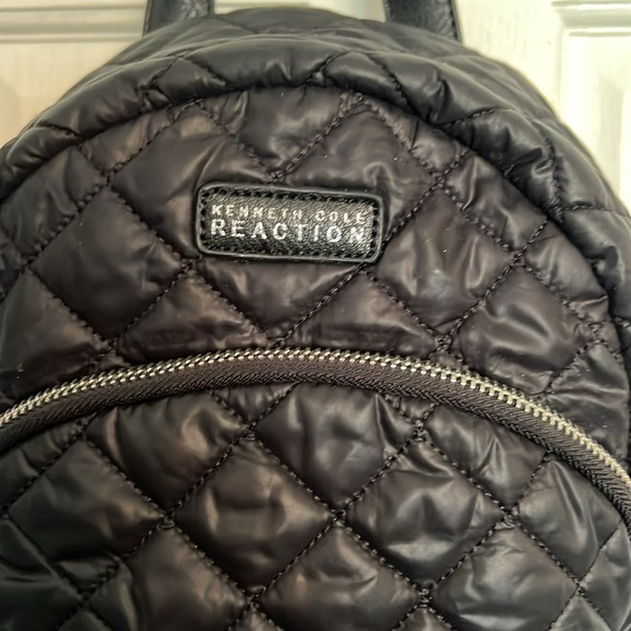 Kenneth Cole Reaction quilted mine backpack EUC - Picture 3 of 14
